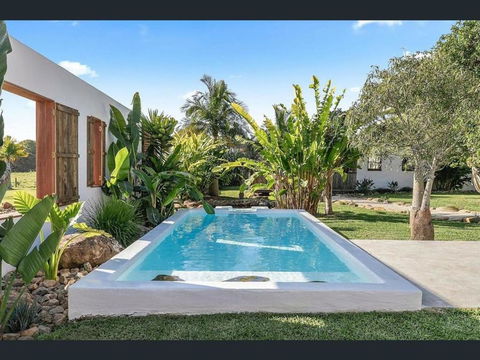 Adora Villa - Accommodation Main Beach 0
