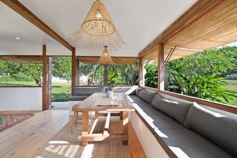Adora Villa - Accommodation Main Beach 3