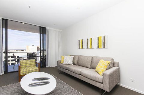 AAC Apartments - Manhattan - Accommodation Main Beach 4
