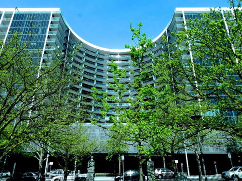 AAC Apartments - Manhattan - Accommodation Main Beach 1