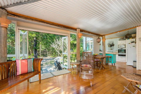 A Perfect Stay - Beachcombers Cottage - Accommodation Main Beach 3