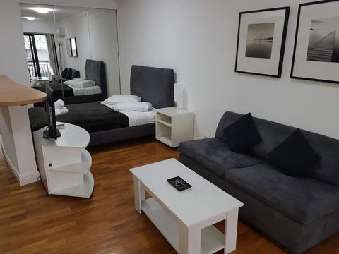 Accommodation Sydney Potts Point Pet Friendly Studio Apartment With Balcony - Accommodation Main Beach 2