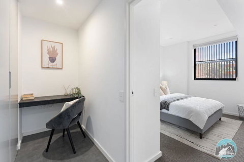 Aircabin - Epping - Modern Comfy - 1 Bed Apt - Accommodation Main Beach 4
