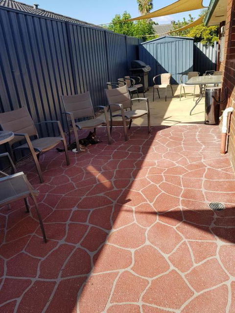 Airport Budget Room - Accommodation Main Beach 4