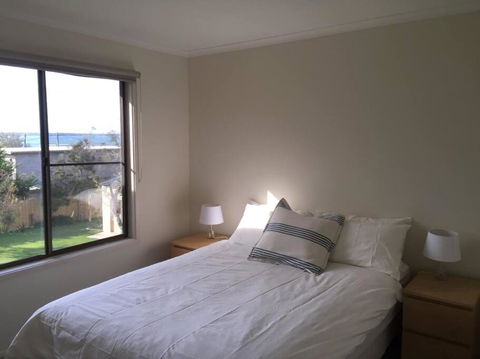 Airy Beach Escape In Ventnor - Accommodation Main Beach 2