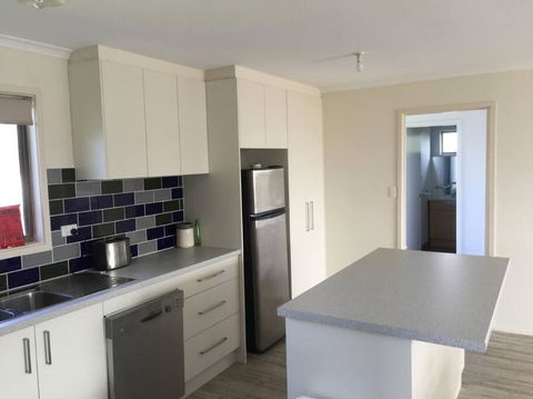 Airy Beach Escape In Ventnor - Accommodation Main Beach 4