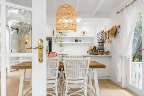 Alabaster Byron - Accommodation Main Beach 1