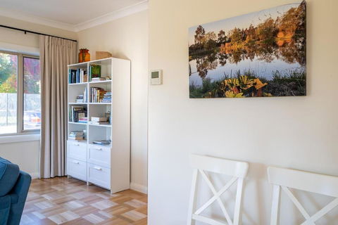 Alderwood Cottage - Cottage W Gorgeous Dam Views! - Accommodation Main Beach 1