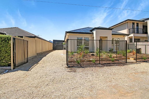 Aldinga Beach Experience - C21 SouthCoast Holidays - Accommodation Main Beach 3