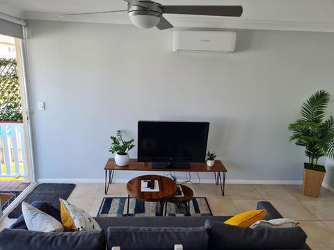 Alkion Villa - Accommodation Main Beach 3