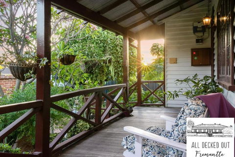 All Decked Out, Fremantle - Accommodation Main Beach 1