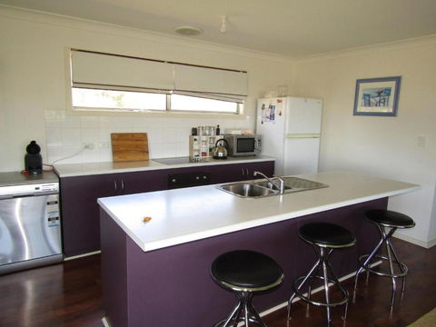 All Decked Out In Turton - Accommodation Main Beach 1