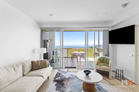 All The Views 2 Bedroom App San Remo - Accommodation Main Beach 1