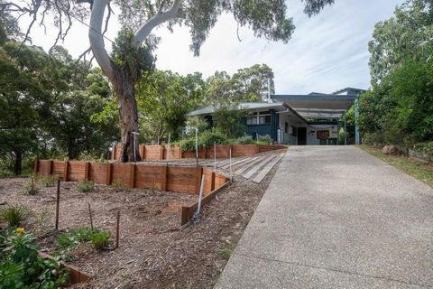 Allamanda Cottage - Close To Beach - Pet Friendly - Accommodation Main Beach 1