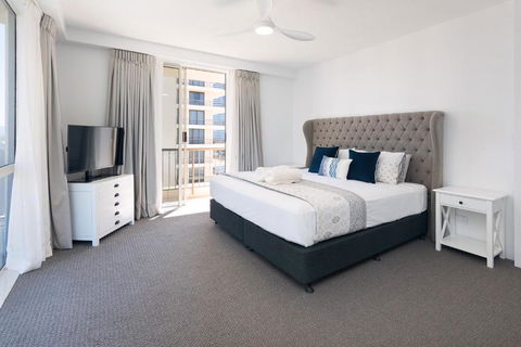 Allunga Stunning Beach Side Apartment - Accommodation Main Beach 1