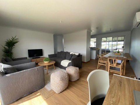 Alma Beach Haven - Accommodation Main Beach 3