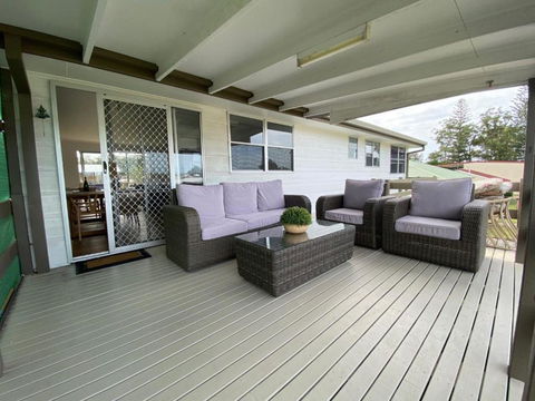 Alma Beach Haven - Accommodation Main Beach 0