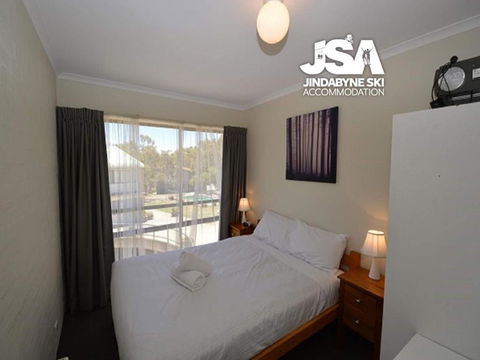 Alpine Mountain View 40 - Accommodation Main Beach 4