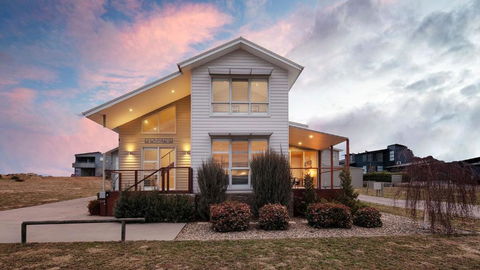 Alpine Snow Angels Retreat - Accommodation Main Beach 0