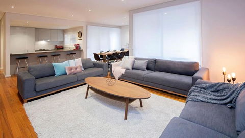 Alpine Snow Angels Retreat - Accommodation Main Beach 1