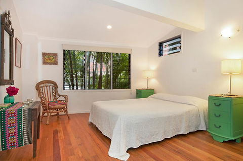 Aluna - Accommodation Main Beach 3