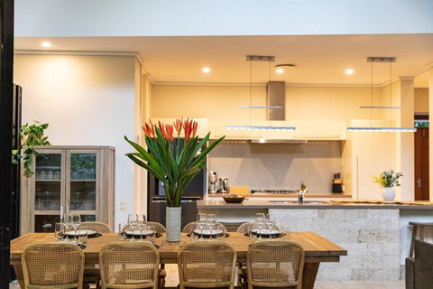 Amalfi - Port Douglas, Luxury In The Centre Of Town - Accommodation Main Beach 3