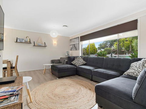 Amaroo By The Bay - Accommodation Main Beach 3