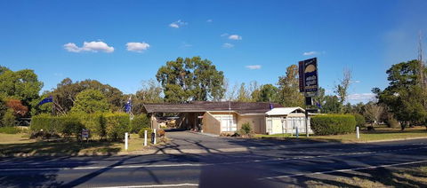 Amber Court Motor Inn - Accommodation Main Beach 0
