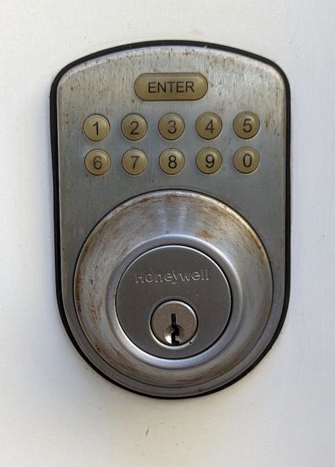 Amberlyn Escapes - Accommodation Main Beach 3