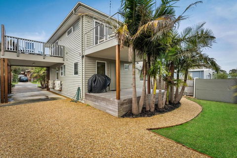 Amongst The Palms Inverloch - Accommodation Main Beach 0