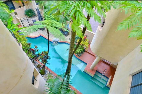 Amore - Boutique Apartment At Villa San Michele - Accommodation Main Beach 1