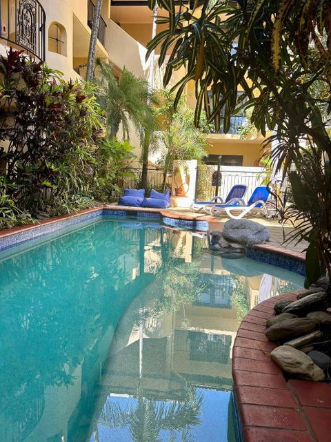 Amore - Boutique Apartment At Villa San Michele - Accommodation Main Beach 3