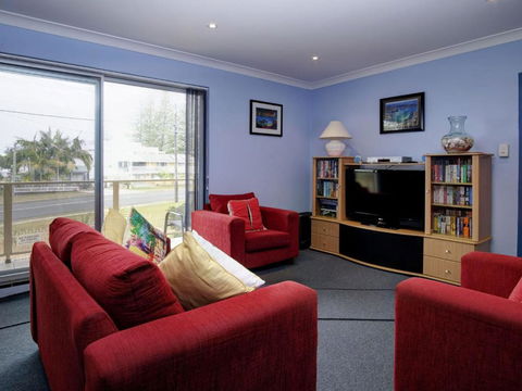 Anchorage 7 - Accommodation Main Beach 0