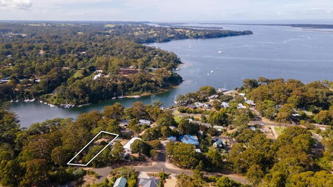 Anchorage Views - Accommodation Main Beach 0