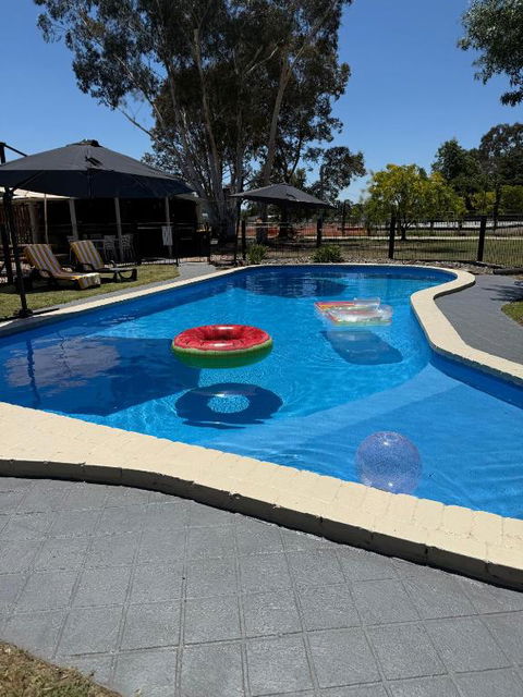 All Seasons Mansfield - Accommodation Main Beach 1
