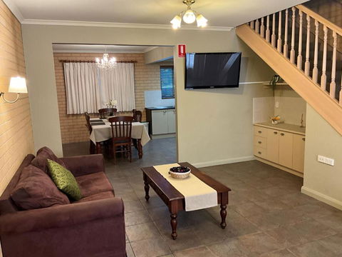 Albury Georgian Motel & Suites - Accommodation Main Beach 4
