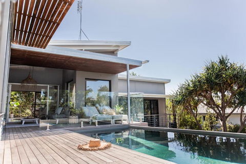 Akoakoa - Sunrise Beach - Accommodation Main Beach 0