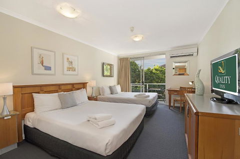 Airport Heritage Motel - Accommodation Main Beach 2