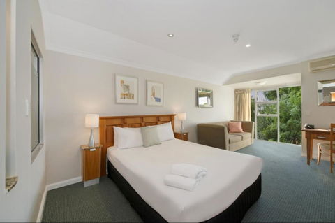 Airport Heritage Motel - Accommodation Main Beach 1