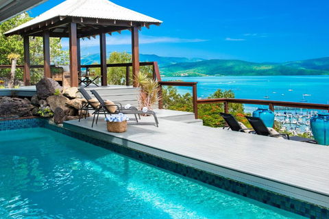 Airlie Beach Seaviews - Accommodation Main Beach 0