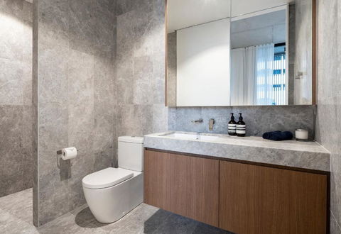 Alfred & Turner Apartments, Luxury 2 Bedroom Condos In The Heart Of The Valley - Accommodation Main Beach 1