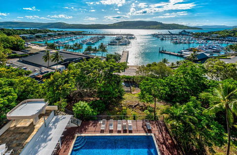 Allure On Hamilton Island By HIHA - Accommodation Main Beach 1