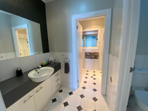 Apartment 144 Mount Gambier - Accommodation Main Beach 4