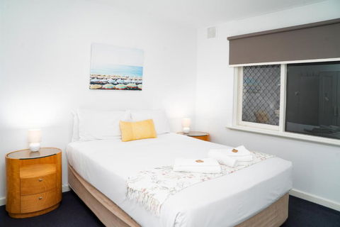 Apartment 15 Burswood - Accommodation Main Beach 2