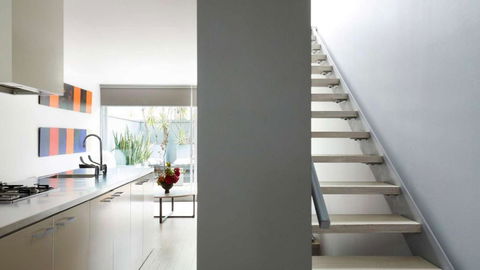 Apartment One - Accommodation Main Beach 3