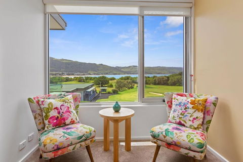 Apollo Blue 14 - Accommodation Main Beach 0