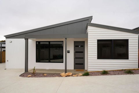 Apostle Escape - Accommodation Main Beach 3