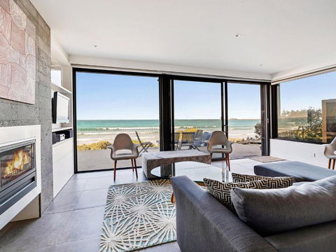 Aqua Mist - Accommodation Main Beach 3