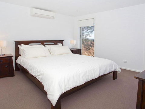 Aqua - Accommodation Main Beach 4