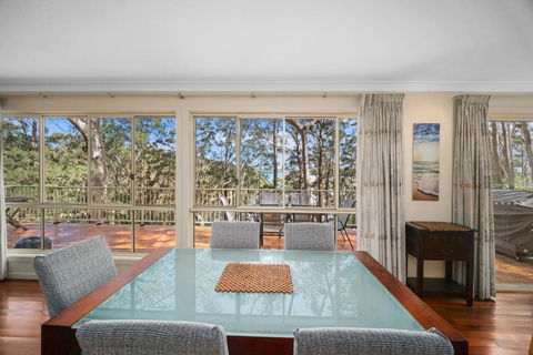 Aqua Vista - Accommodation Main Beach 1